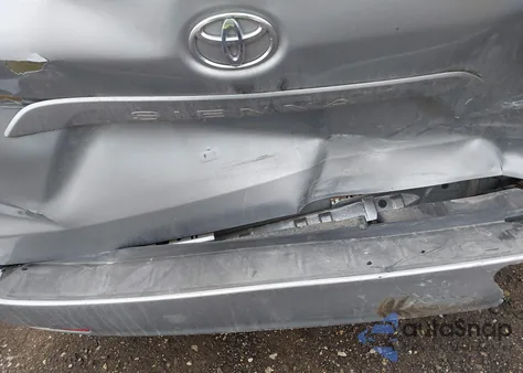 2015 Toyota Sienna Le 8 Passenger from USA, damaged, VIN 5TDKK3DC5FS621720